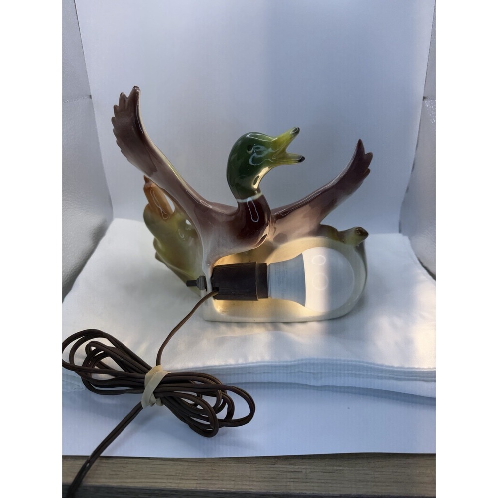 Maddux of California Mallard Duck TV Lamp Light Planter MCM 1960